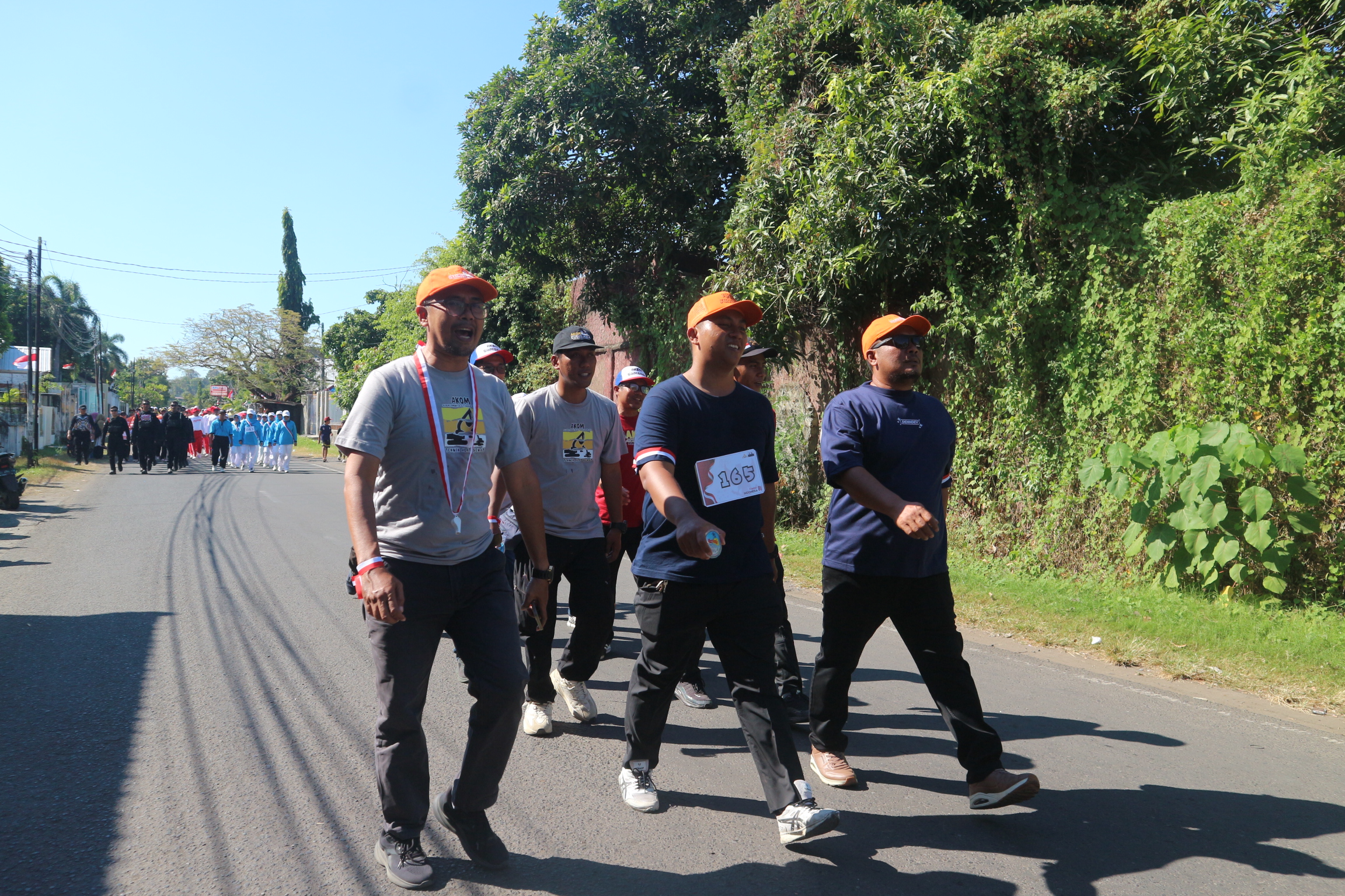 Semangat Kemerdekaan di Garis Depan: AKOM ikut andil dalam Lomba Gerak Jalan HUT RI ke-81